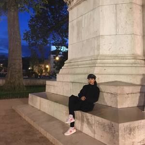 Meet your Posher, Vanessa